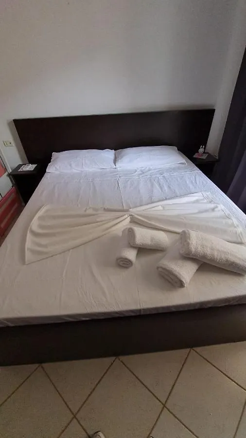 Vito Apartaments ساراندا