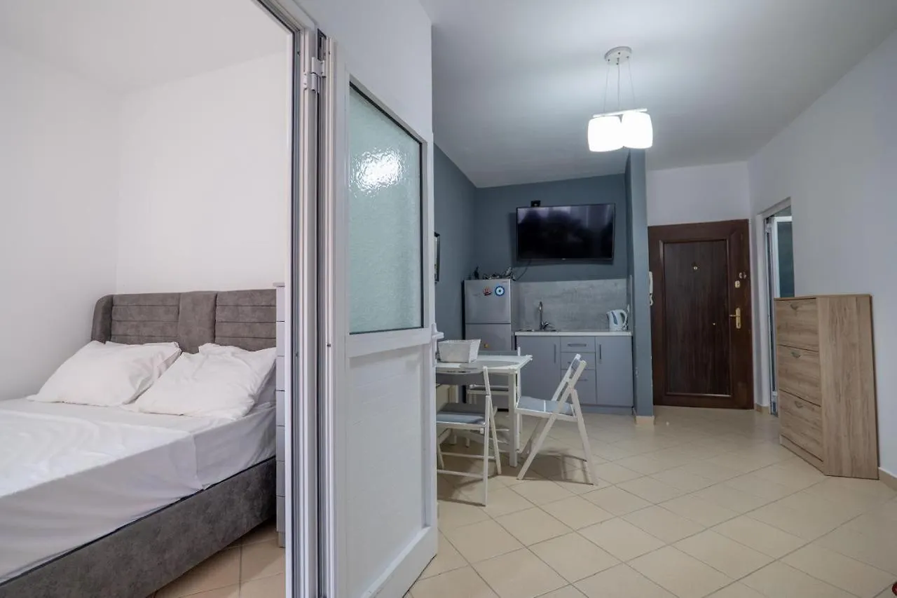 شقة Vito Apartaments ساراندا